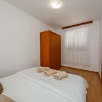 Milena Apartment *