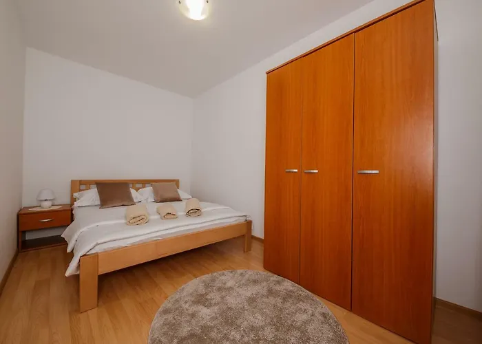 Milena Appartement *