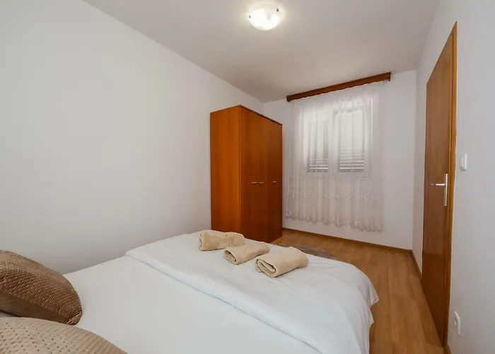 Milena Appartement *