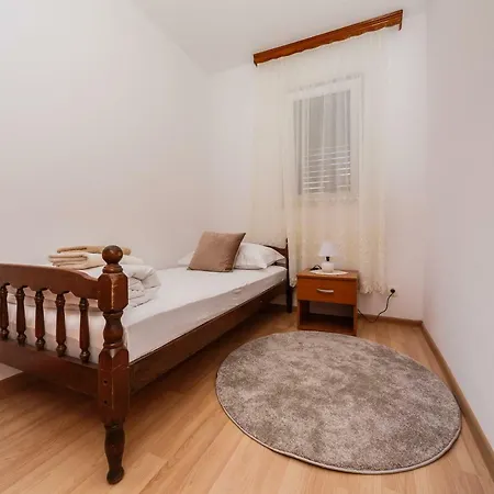 Milena Apartment Trogir
